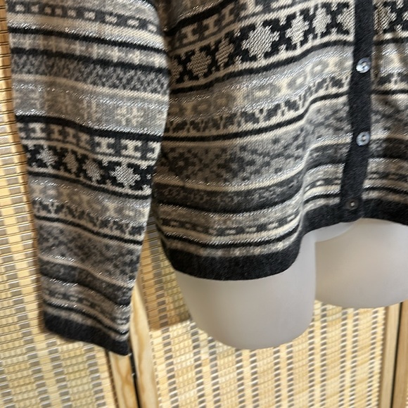 Appleseed's Gray White Metallic Silver Striped Knit Cardigan Sweater XL - Picture 3 of 16